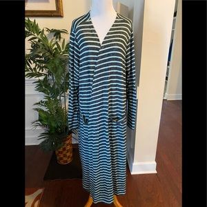 Gently used LuLaRoe Sarah XL